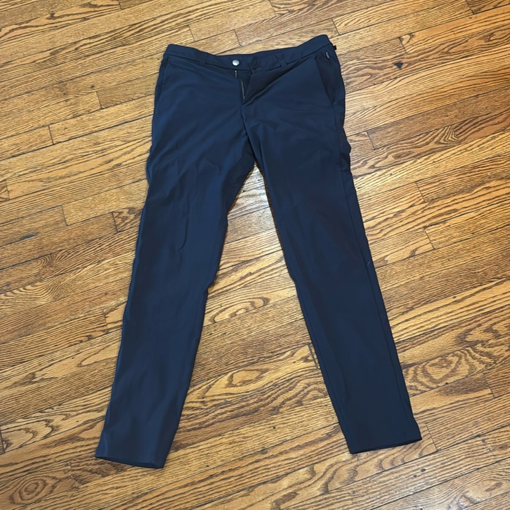 Lululemon Commission pants 32x32